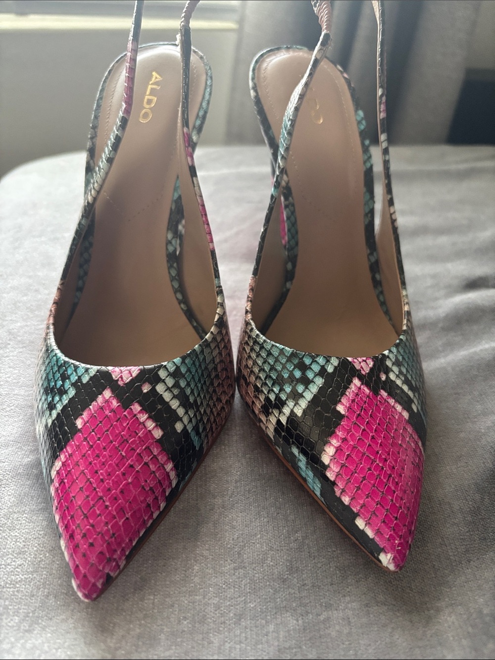 Aldo Pink & Teal Snake-Print Pointed Slingback Heels